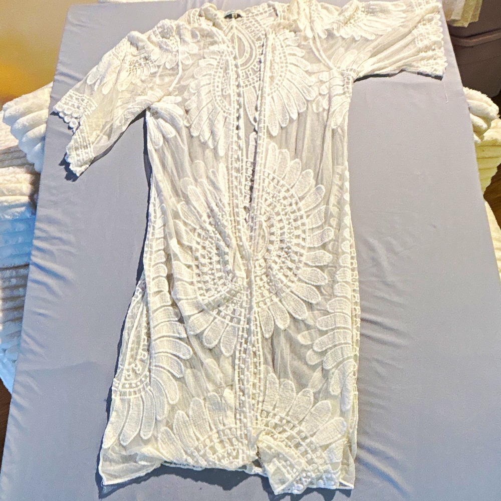 Rebellion Again White Lace Kimono Cardigan Sheer Floral Mesh Cover Up Medium